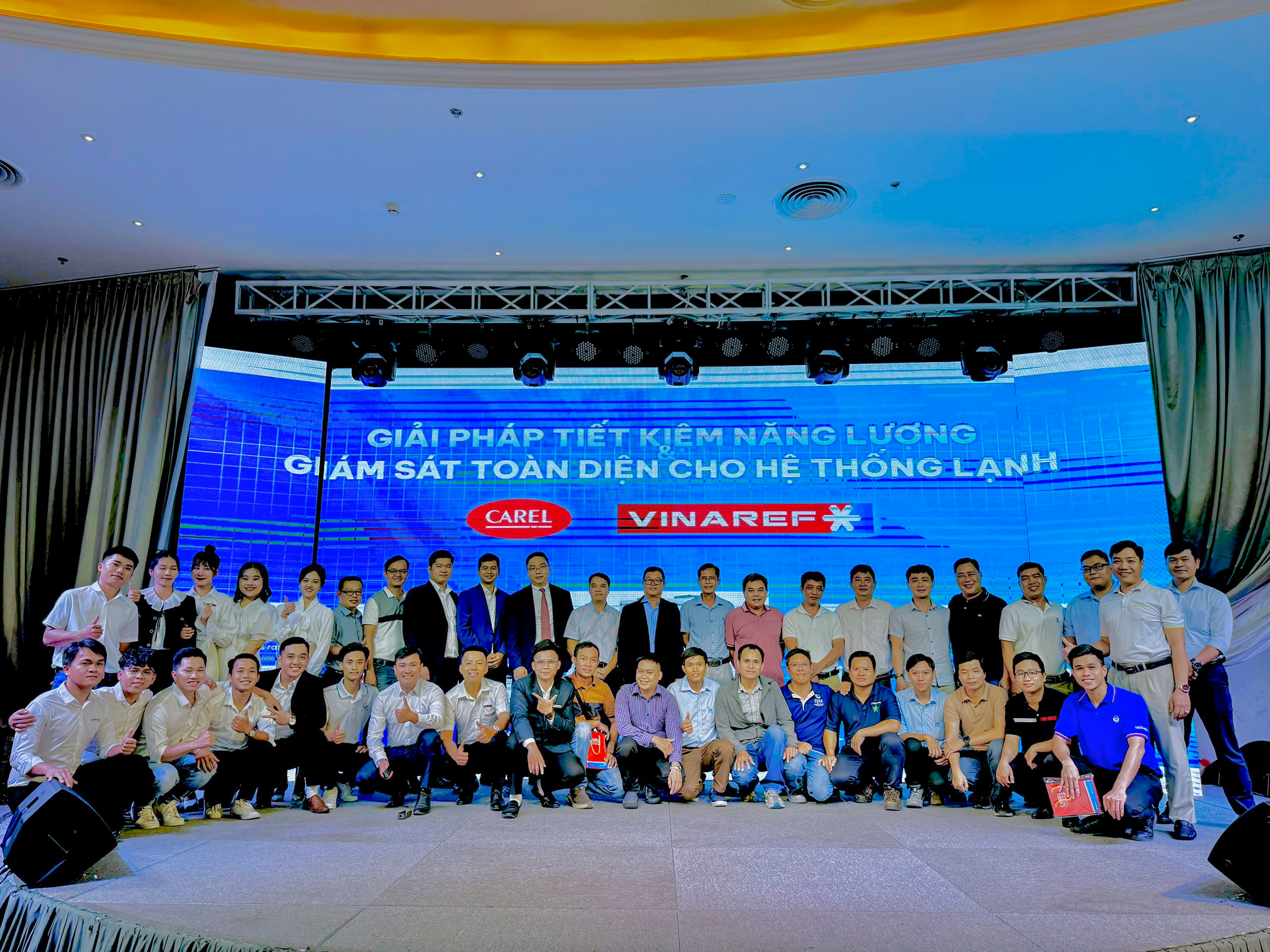 Các đại diện công ty, doanh nghiệp, chủ đầu tư tham gia hội thảo