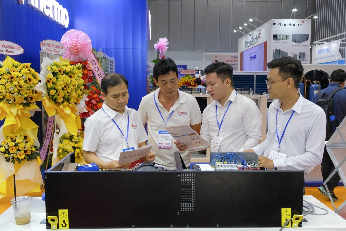 giới thiệu về cụm water loop carel