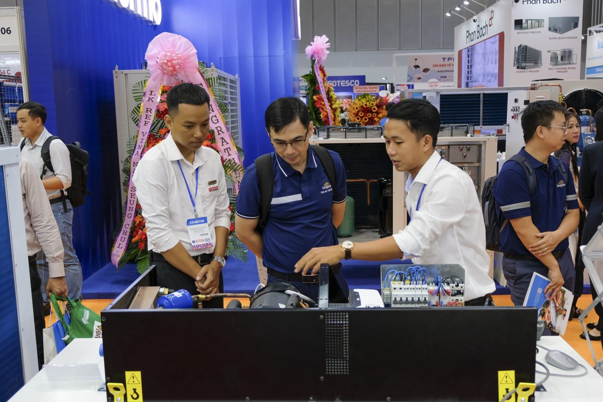 giới thiệu về cụm water loop carel